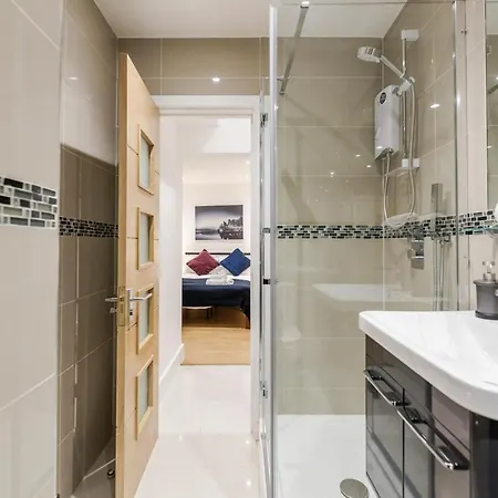 Donatello Apart-rooms Tower Bridge Road 3* London
