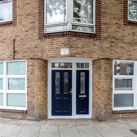 Guest house Donatello Apart-rooms Tower Bridge Road
