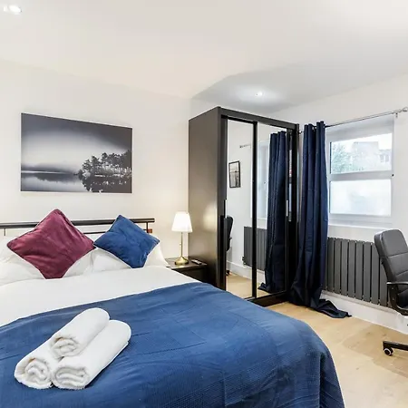Donatello Apart-rooms Tower Bridge Road 3* London