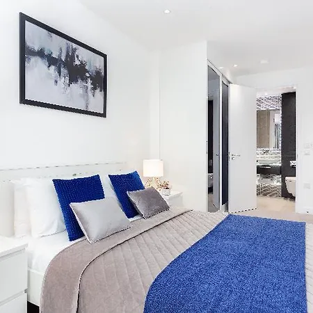 Luxurious Liberty Serviced Hotel