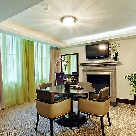 Montcalm Brewery Townhouse Hotel