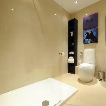 Indigo Tower Hill By Ihg 4* לונדון