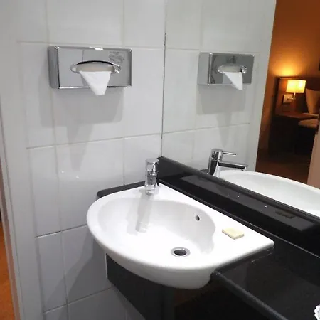 Hotel Ramada - Heathrow East