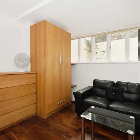Kensington Comfort Apartment London