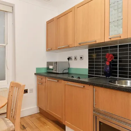 Kensington Comfort Apartment London