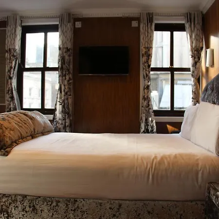 Hotel Cheshire 3*