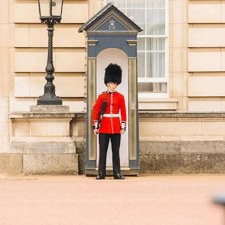 Hotel Dolphin House Serviced Londres