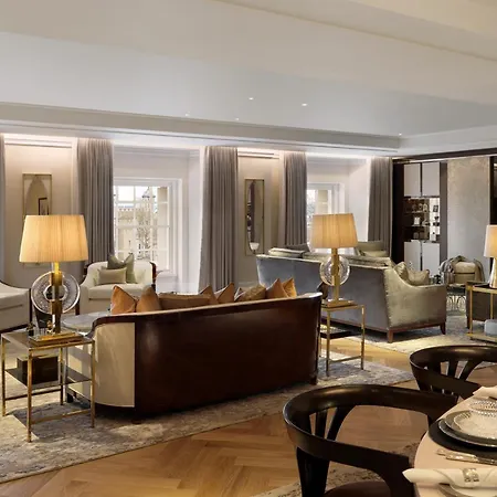 Hotel Four Seasons Residences At Ten Trinity Square London