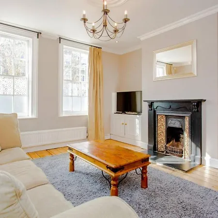 Appartement Large Luxury Townhouse In The Centre Of