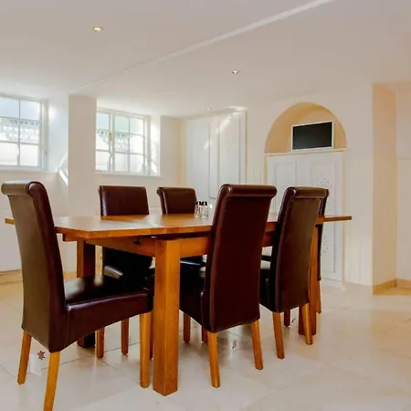 Appartement Large Luxury Townhouse In The Centre Of Greenwich