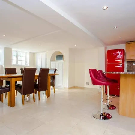 Appartement Large Luxury Townhouse In The Centre Of Greenwich