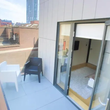 Room Home Stay 4*