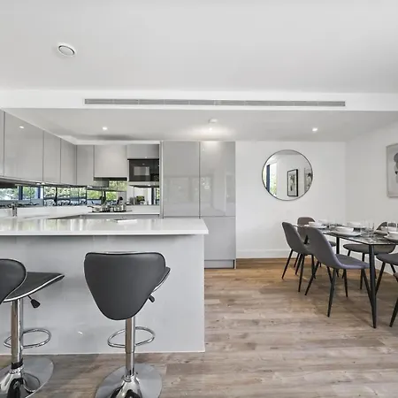 Executive In Bermondsey Free Wifi & Aircon By Aparts