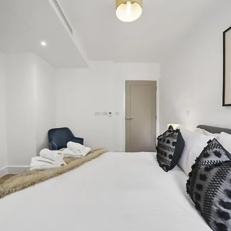 Executive In Bermondsey Free Wifi & Aircon By Aparts Apartment