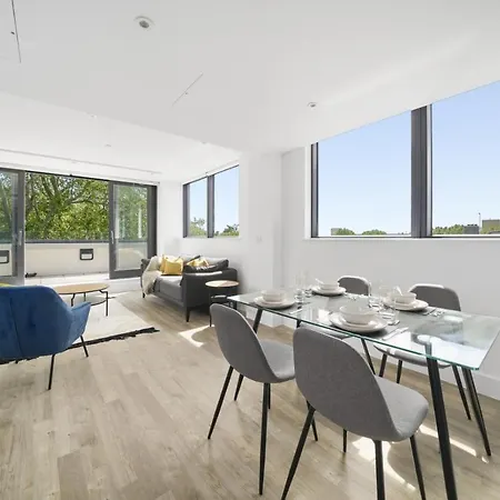 Executive In Bermondsey Free Wifi & Aircon By Aparts Apartment *