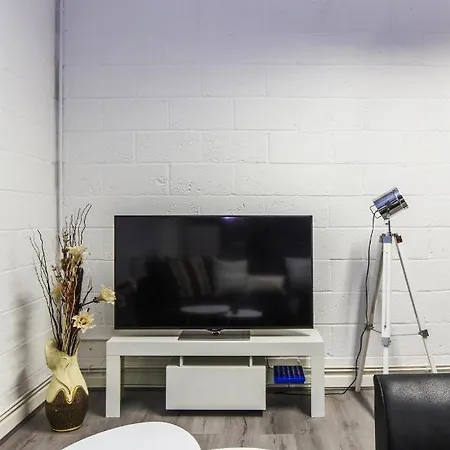 Amazing Flat With Recreational Activities For Large Families!