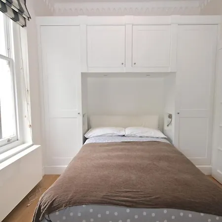 Canguroproperties - Gertrude Street *