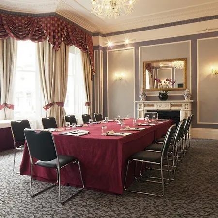 Gem Strathmore 4*
