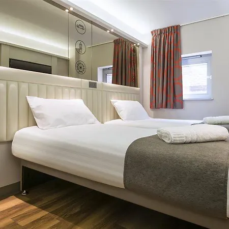 Hotel Point A Canary Wharf