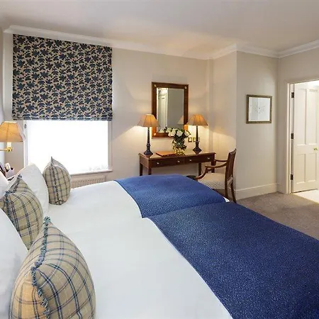 Sloane Place 4*