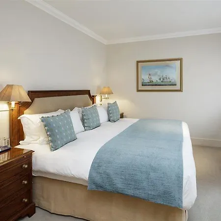 Sloane Place Hotel 4*