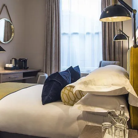Sloane Place Hotel 4*