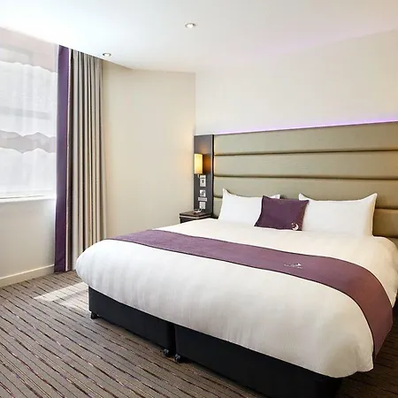 Hotel Premier London Stadium 3*