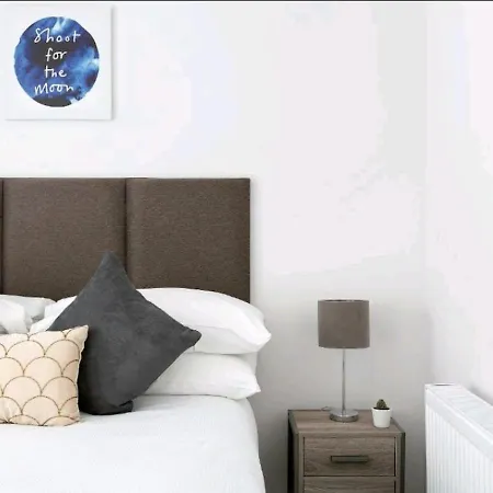 Luxury North * London