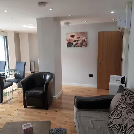 Apartment Lr - Battersea Park London