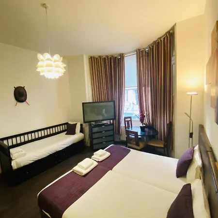 St. George'S Apartments