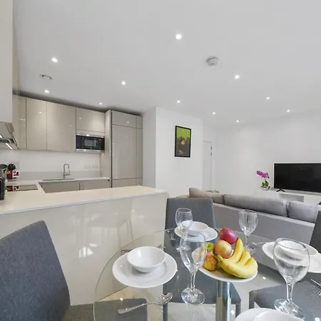 Stylish Near Central Free Wifi * London