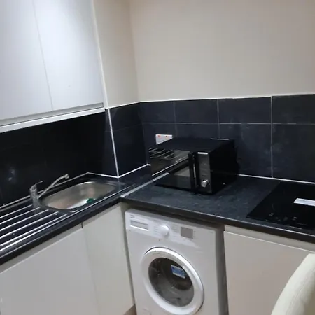 Eastgate Chalet * London