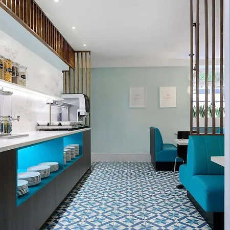 Hotel Mentone