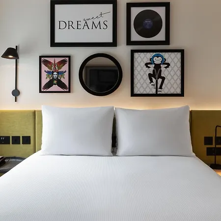 Hampton By Hilton Ealing 4*