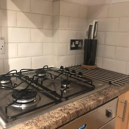 Marble Tooting High Street Bed & Breakfast