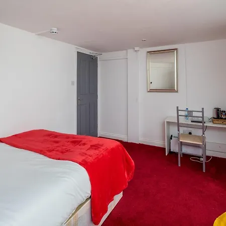 Isledon Hotell 3*