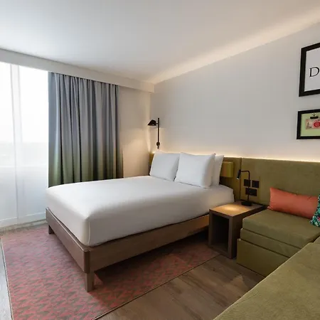Hampton By Hilton Ealing Hotel 4*