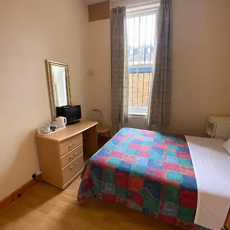 Seven Dials Annexe Hotel London
