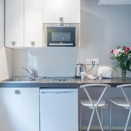 Hyde Park Executive Aparthotel London