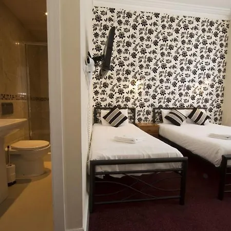 Sino Hotel 3*