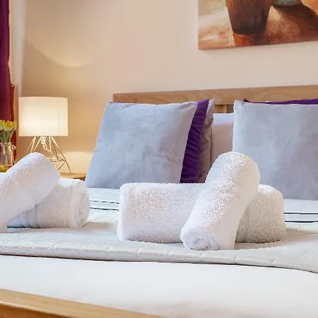 Deluxe Creechurch Lane Serviced 4* London