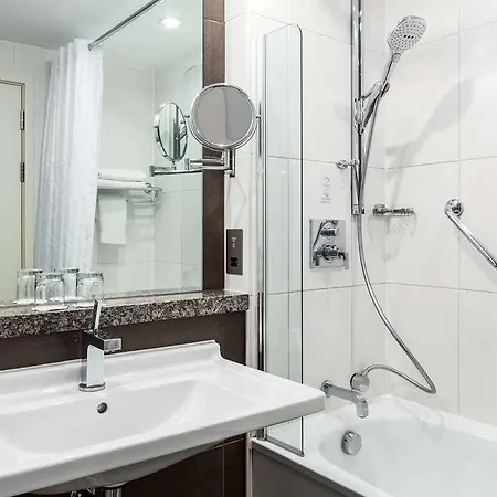 Nh Kensington Hotel