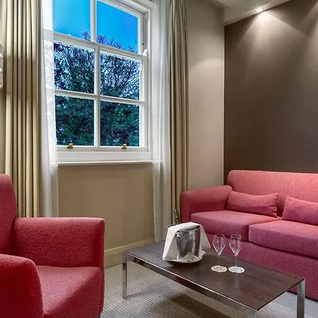 Nh Kensington Hotel