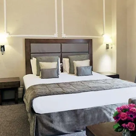 Hotel Gem Strathmore 4*