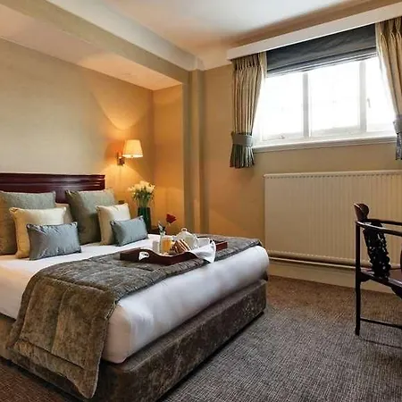 Gem Strathmore 4*