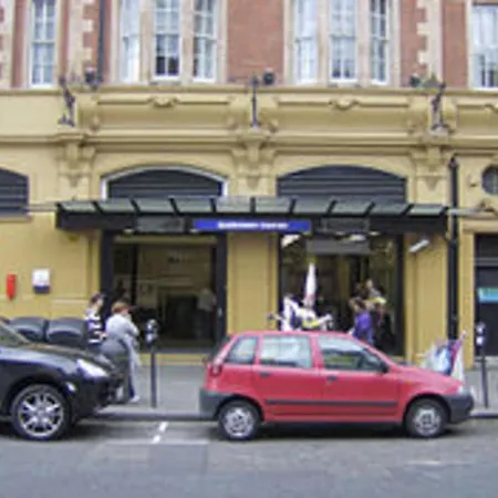 Lovely Studio Fits 3 Near Hyde Park-r22-building32 アパート ロンドン