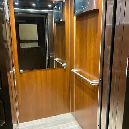 Lovely Studio Fits 3 Near Hyde Park-r22-building32
