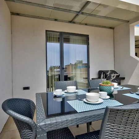 Spinola Park - Duplex Top Floor With Terrace Apartment