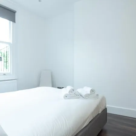 Apartment Beautiful In Gorgeous Location London