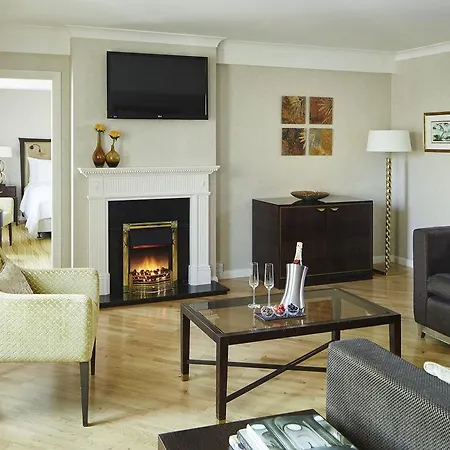 Hotel Marriott Kensington 4*